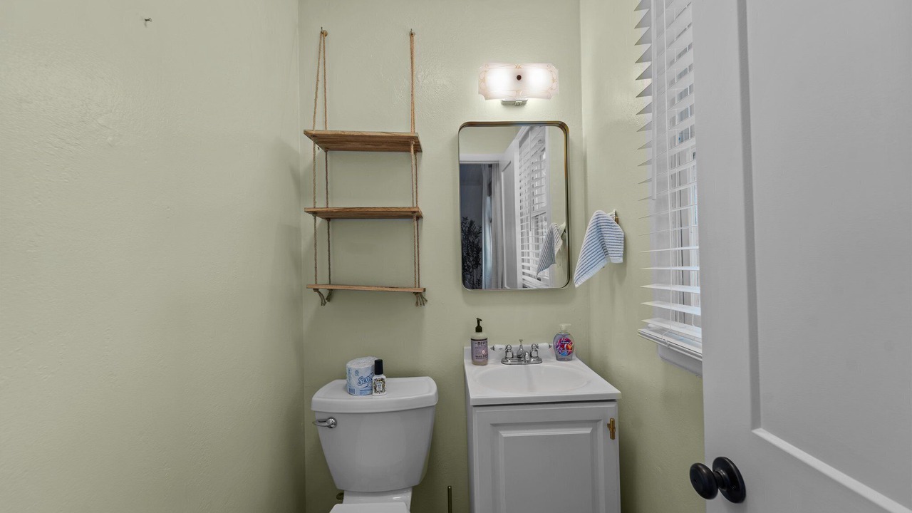 Photo of Bathroom in Hatteras