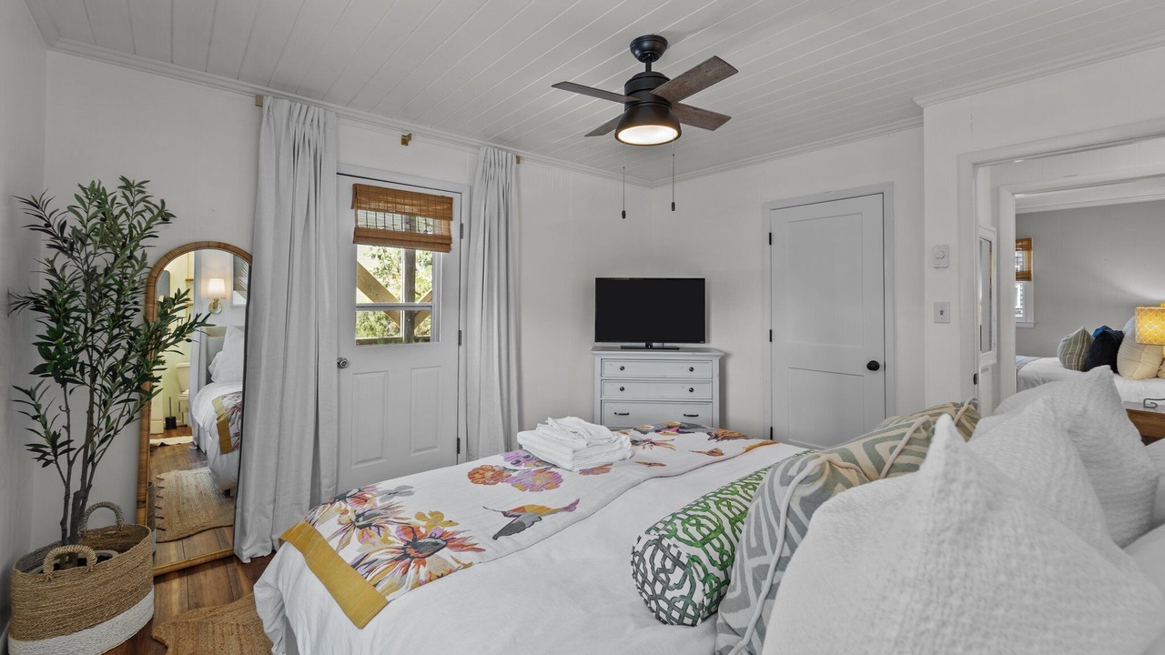 Photo of Bedroom in Hatteras