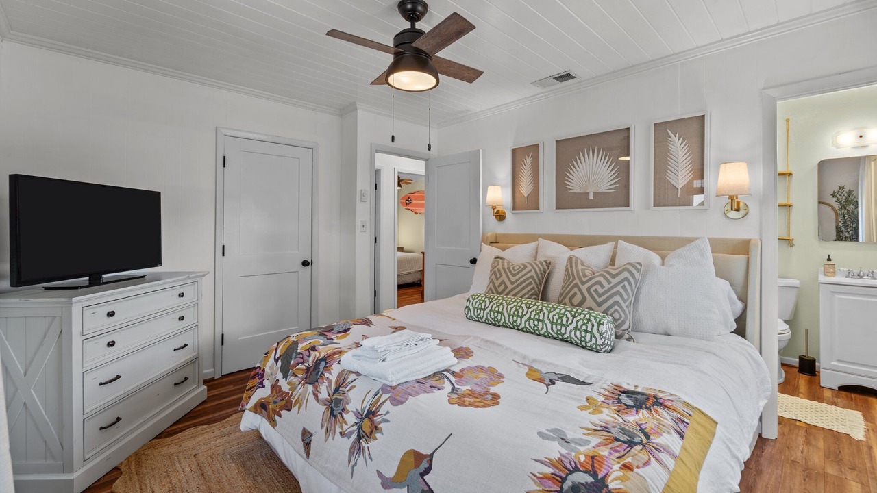 Photo of Bedroom in Hatteras