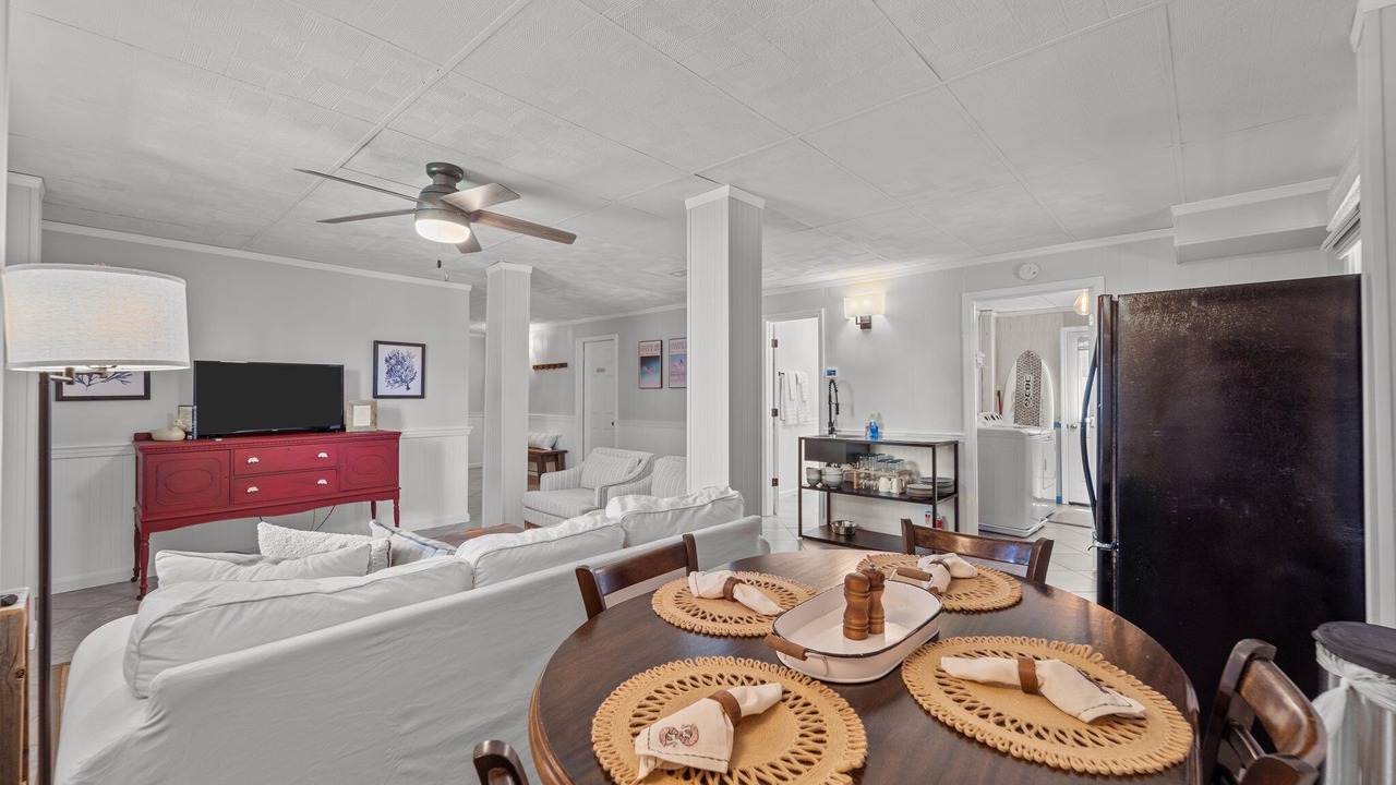 Photo of Livingroom in Hatteras