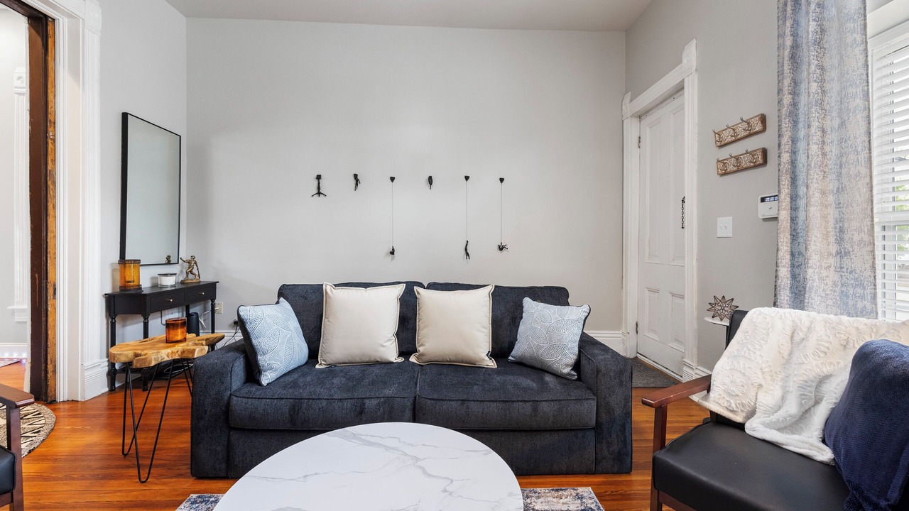 Photo of Livingroom in East Market District