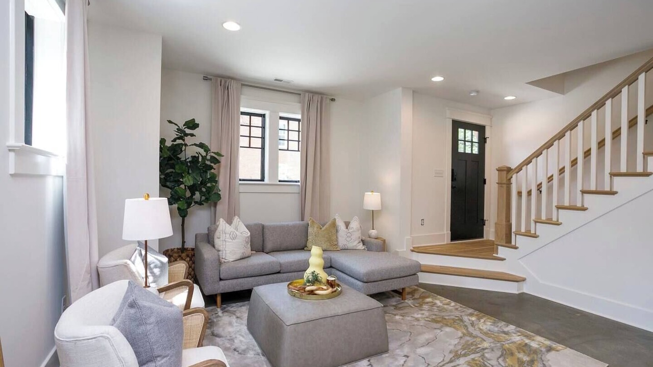 Photo of Bedroom in Hillsboro Village