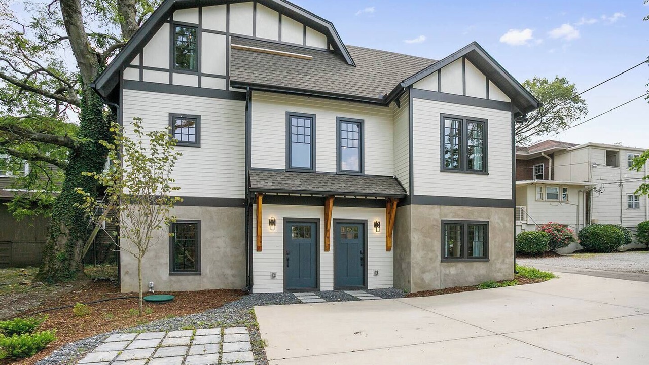 Photo of Outdoor in Hillsboro Village