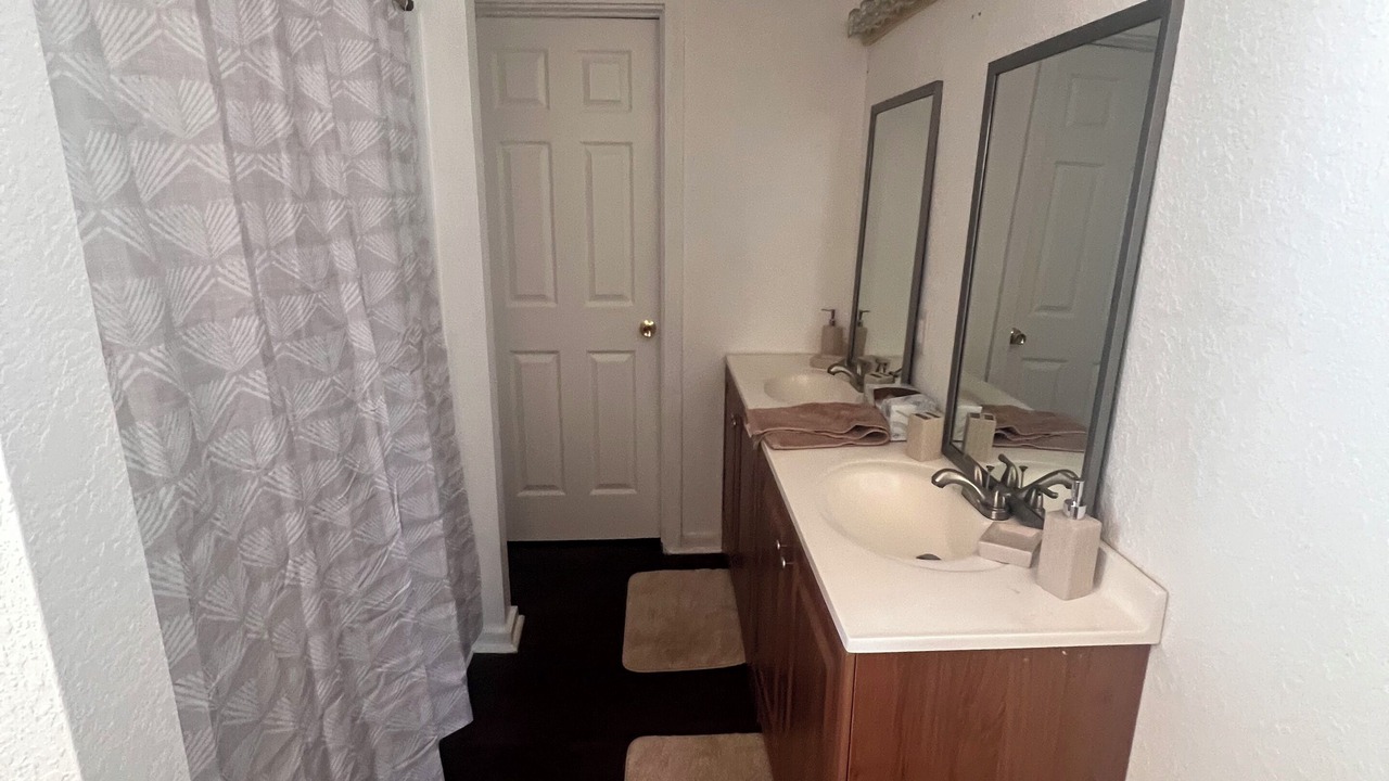 Photo of Bathroom in Mead