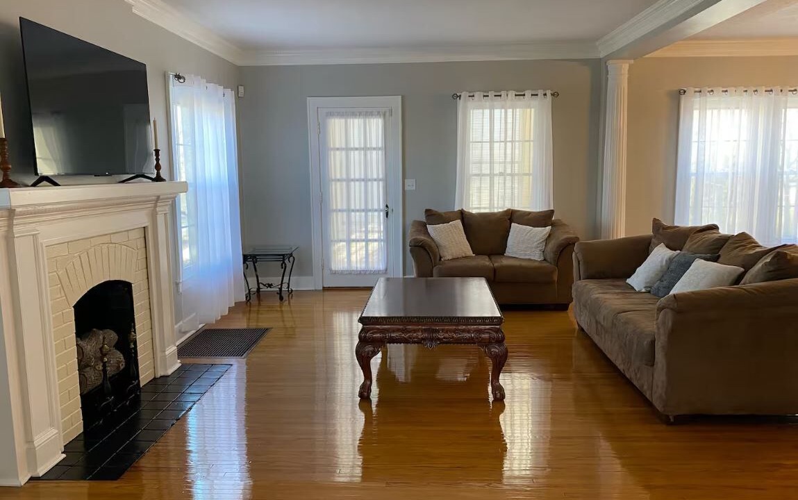 Photo of Livingroom in Munfordville