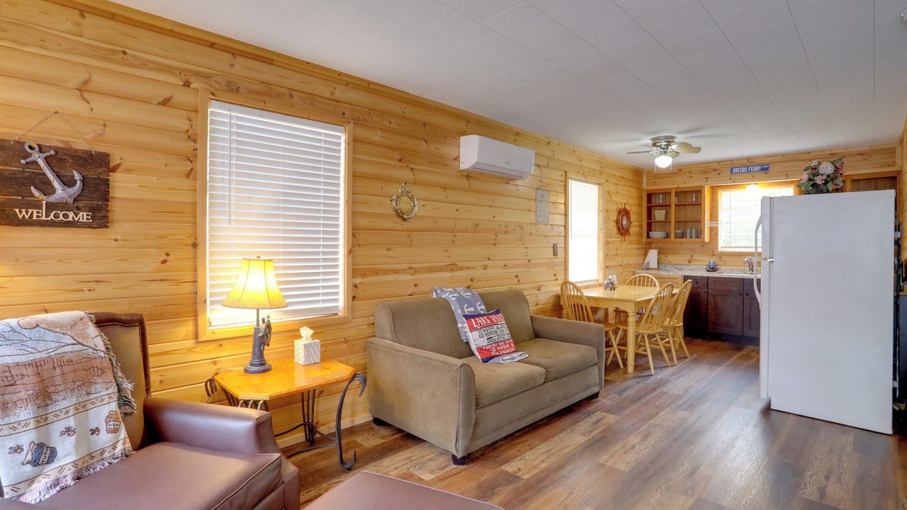 Photo of Livingroom in Greers Ferry