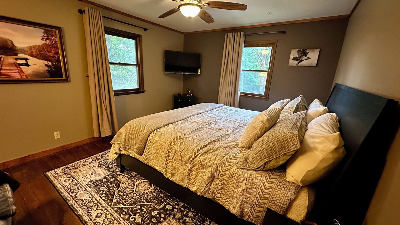 Photo of Bedroom in Branson