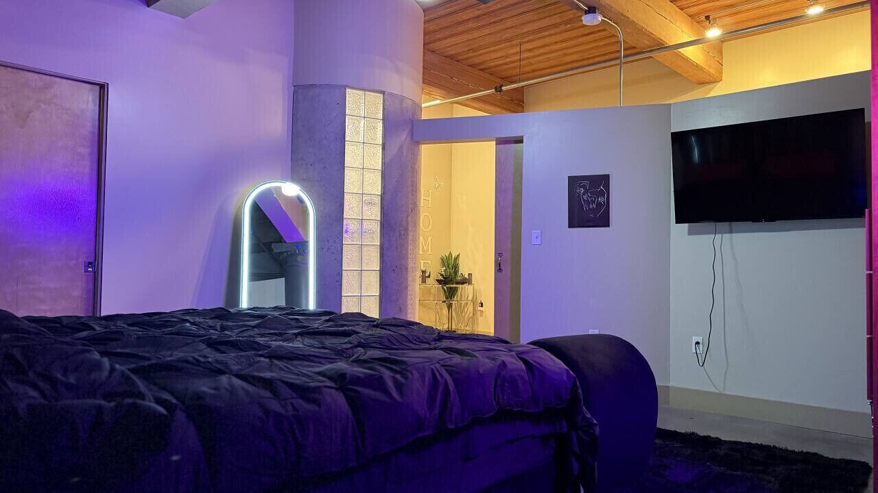 Photo of Bedroom in Downtown West