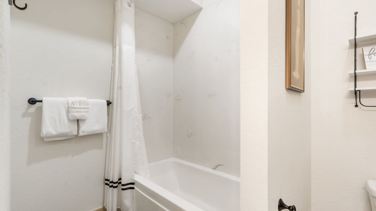 Photo of Bathroom in Hollister