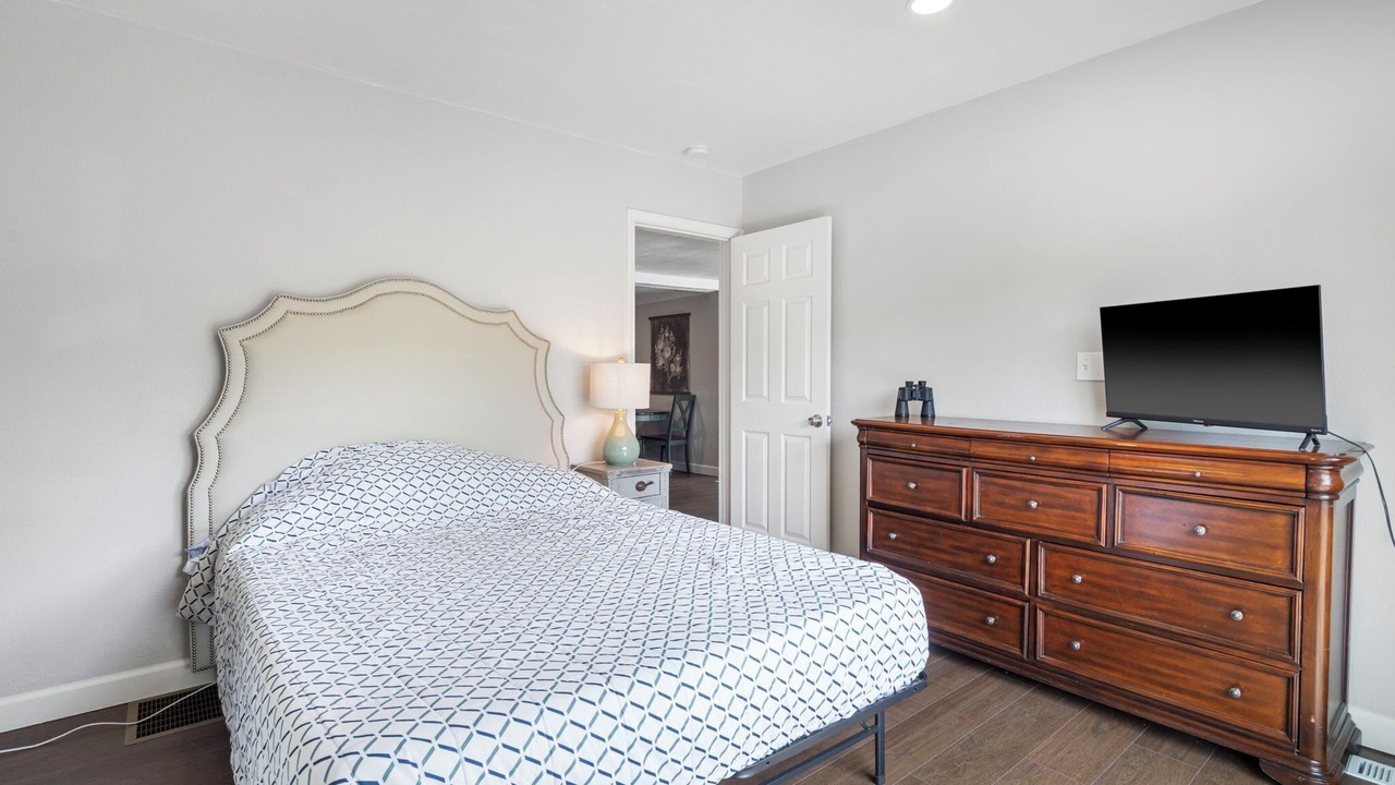Photo of Bedroom in Branson