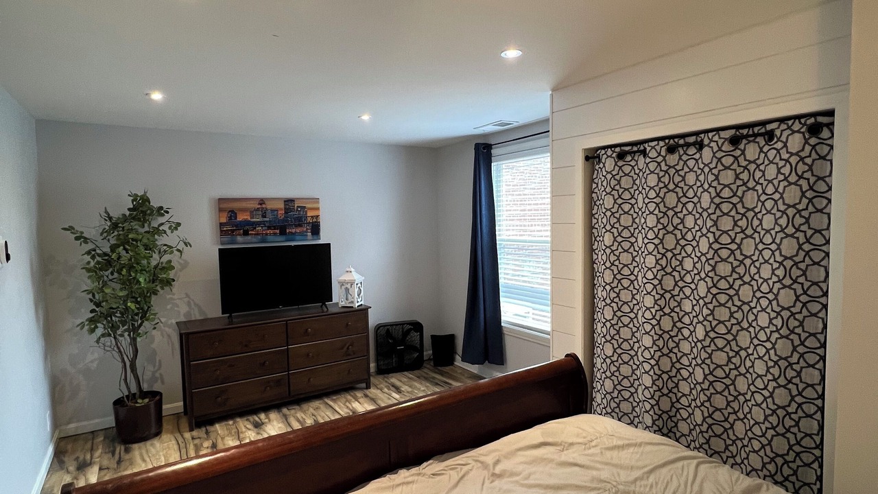Photo of Bedroom in Butchertown
