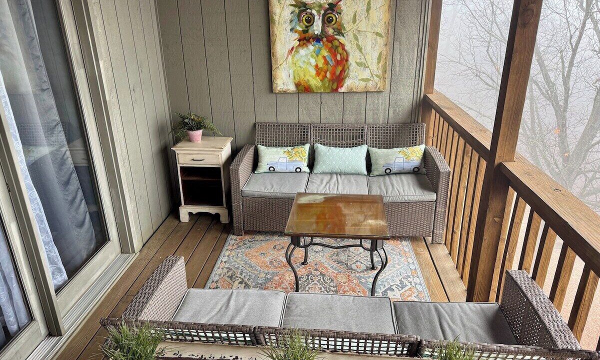Photo of Livingroom in Notch Estates
