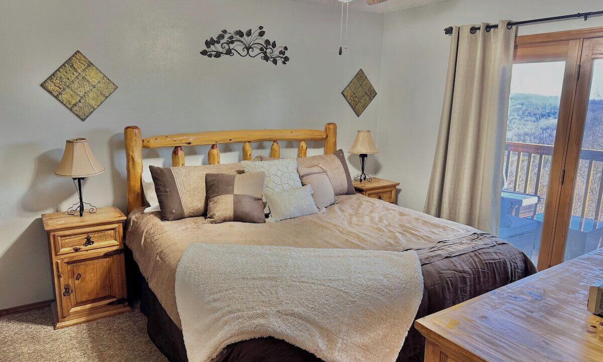 Photo of Bedroom in Notch Estates