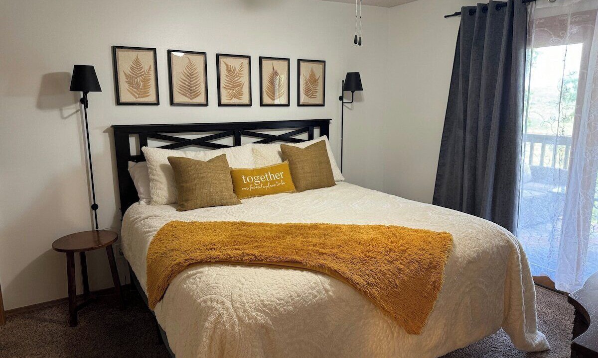 Photo of Bedroom in Notch Estates