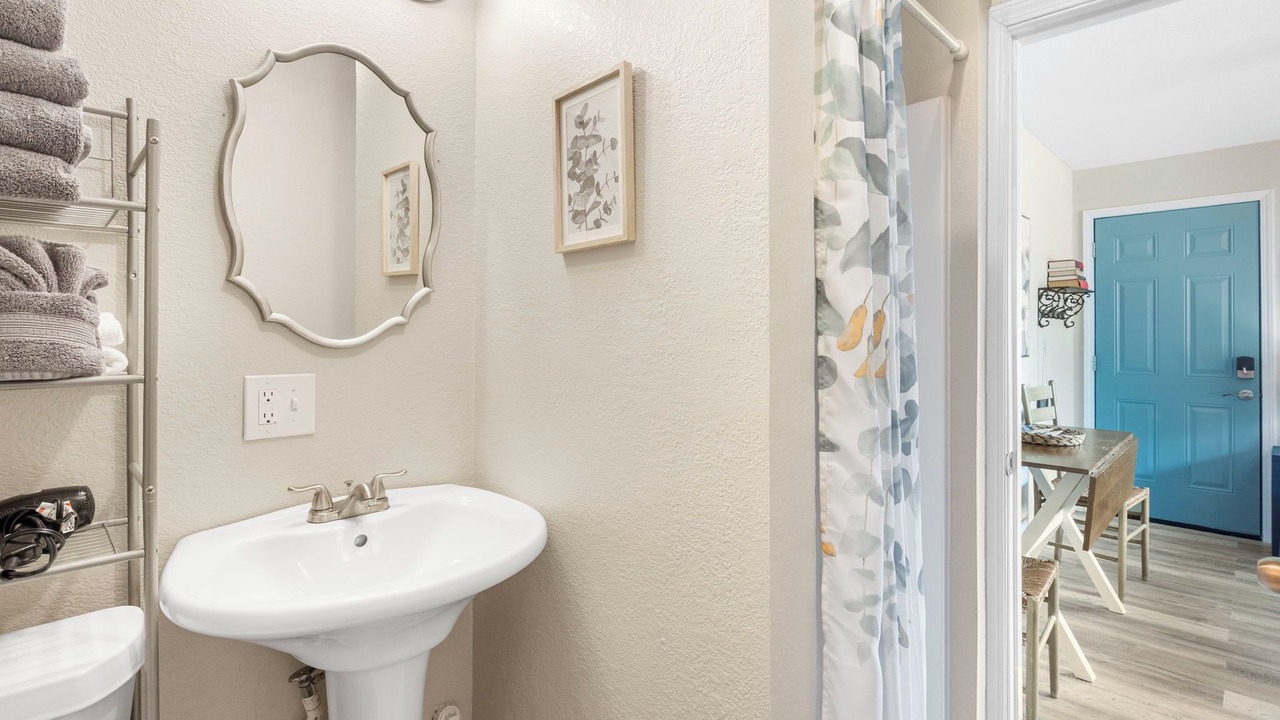 Photo of Bathroom in Rockaway Beach