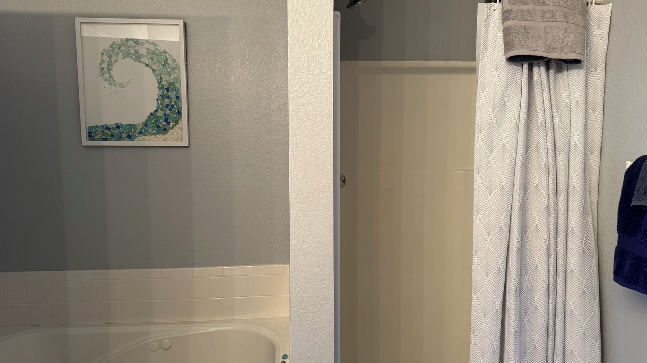 Photo of Bathroom in Manteo