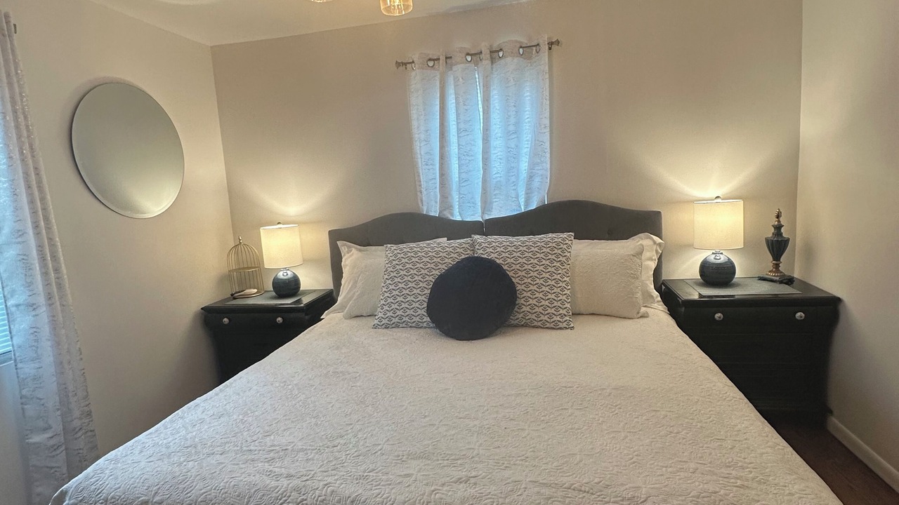 Photo of Bedroom in Broken Arrow
