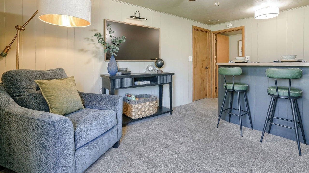 Photo of Livingroom in Ashland