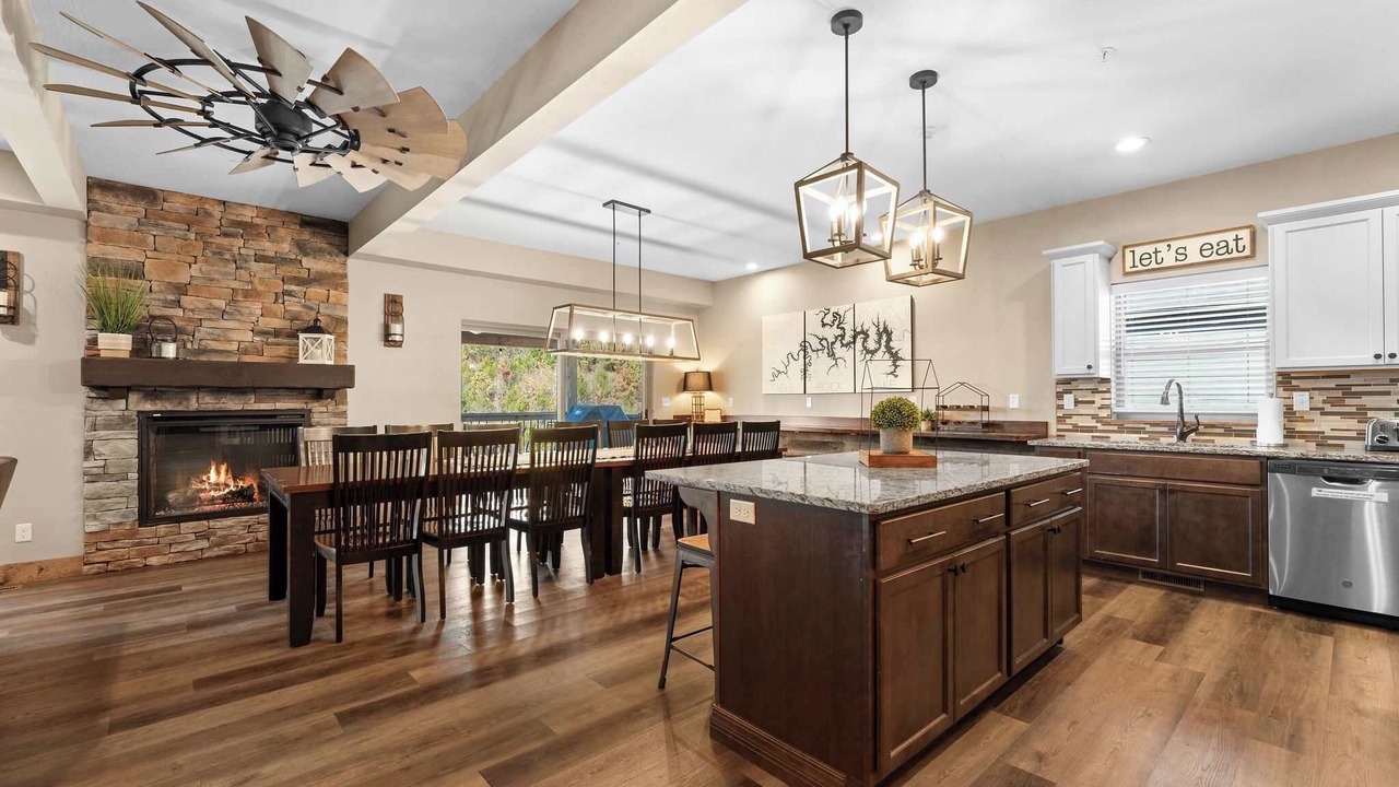 Photo of Livingroom in Table Rock