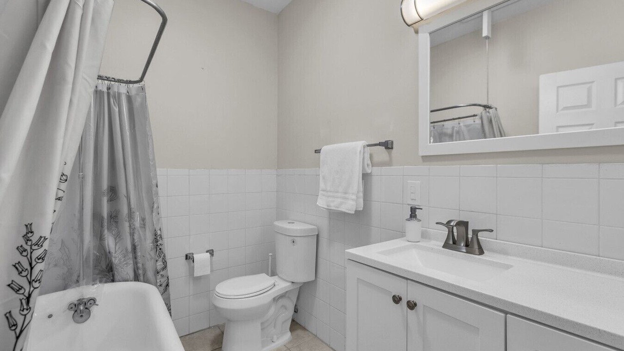 Photo of Bathroom in South Hyde Park