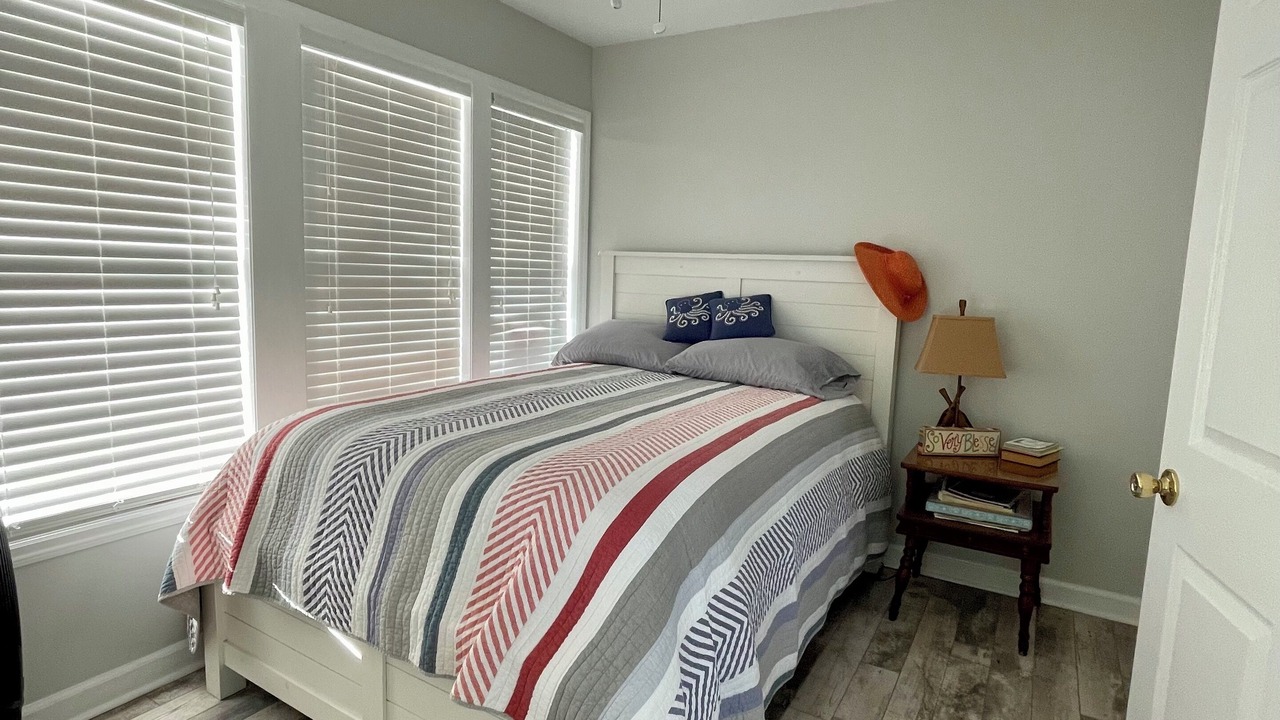Photo of Bedroom in Sneads Ferry