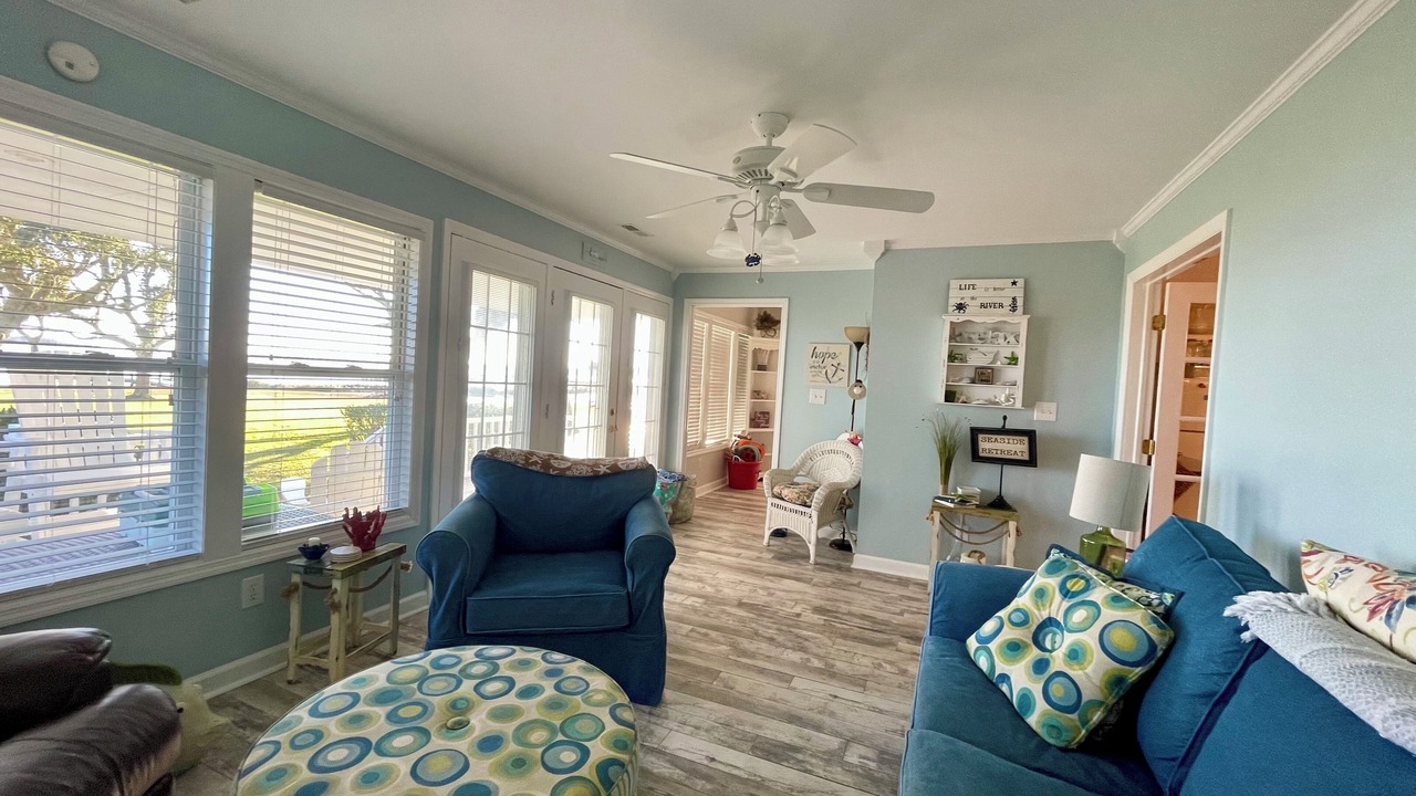 Photo of Livingroom in Sneads Ferry
