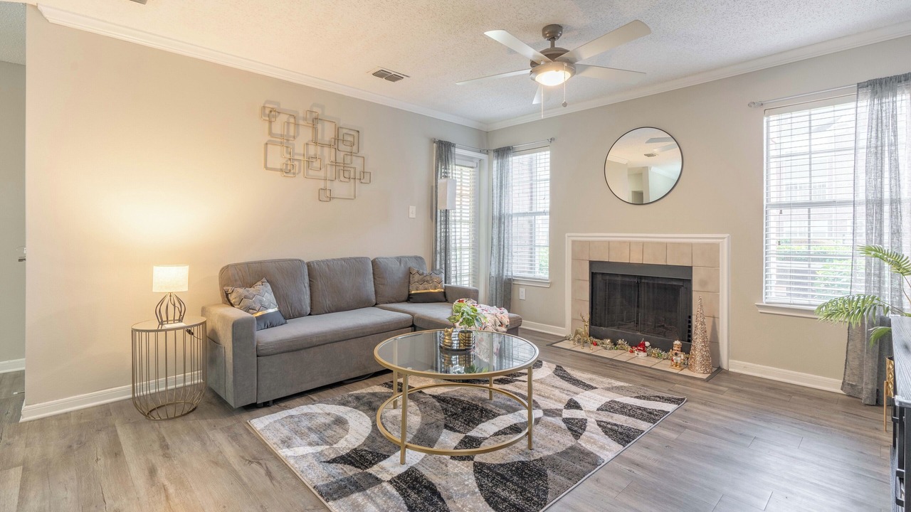 Photo of Livingroom in Ellendale