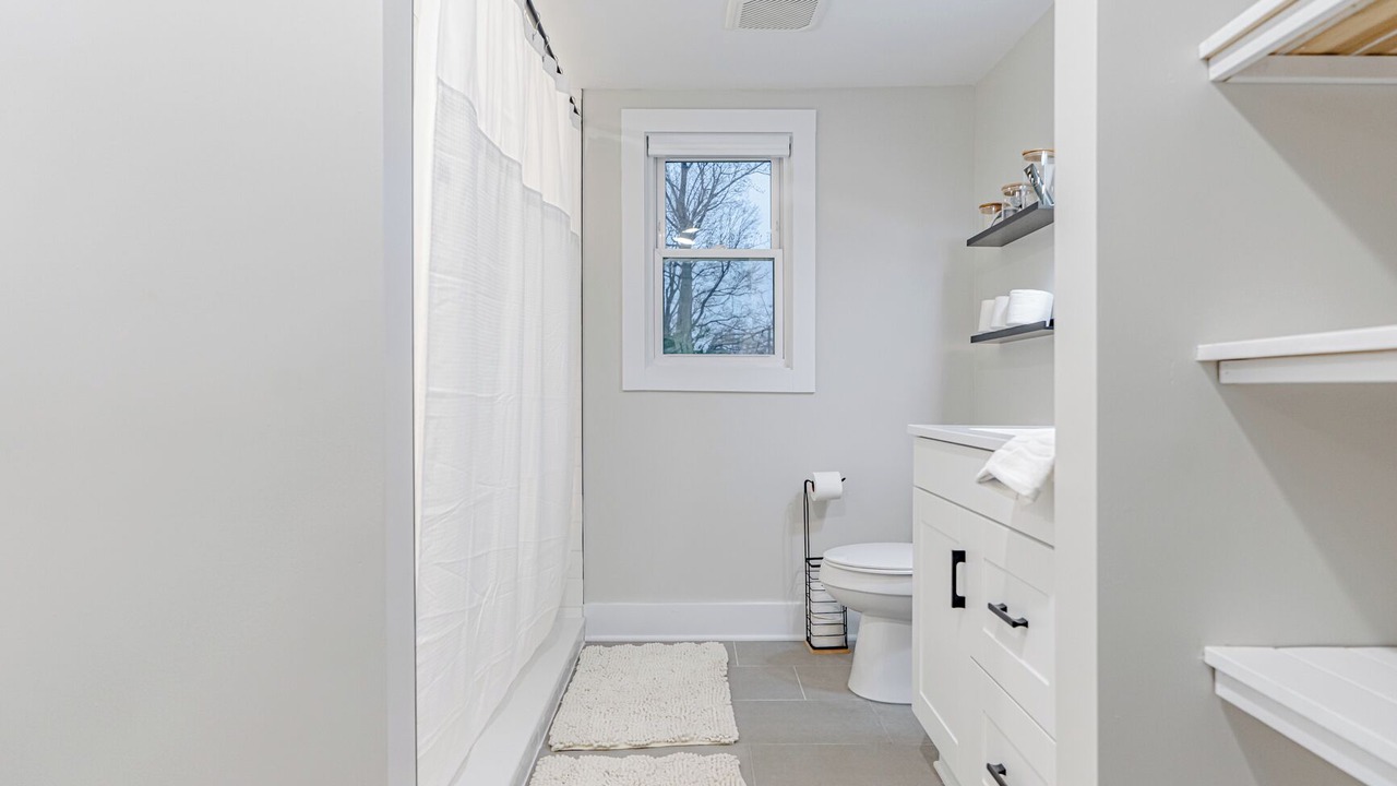Photo of Bathroom in Elizabethtown