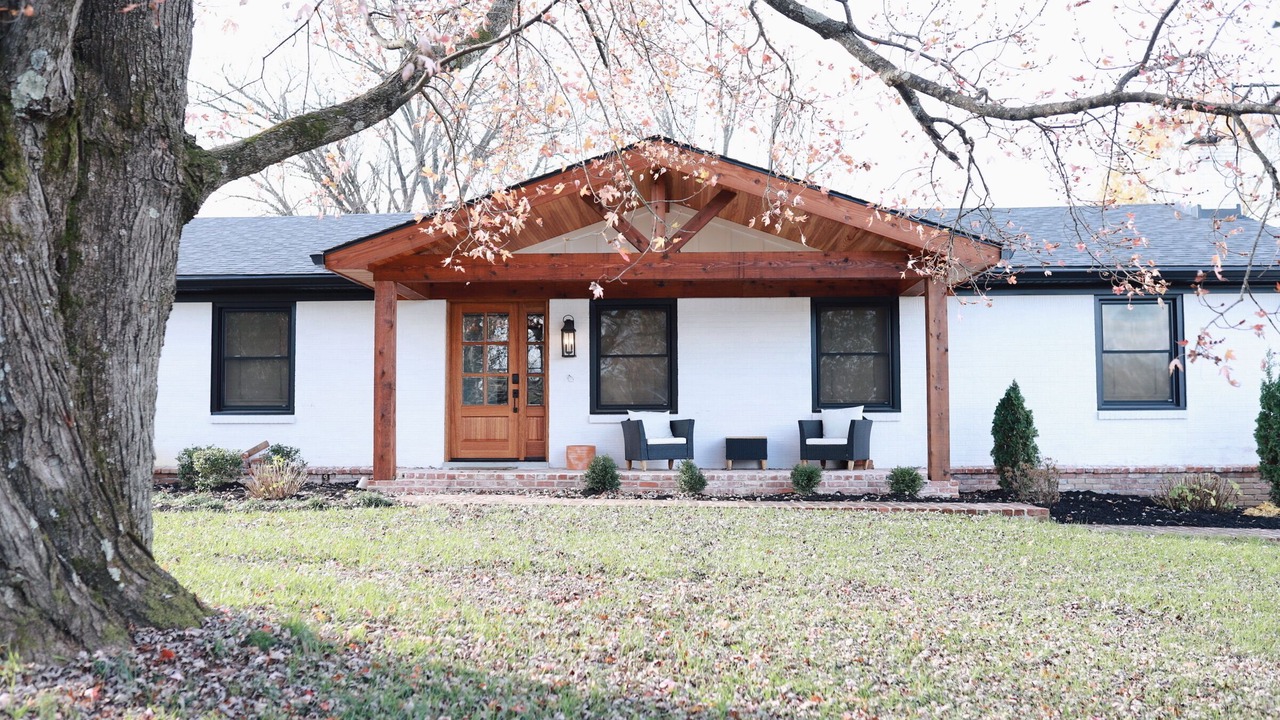 Photo of Outdoor in Hebron Estates