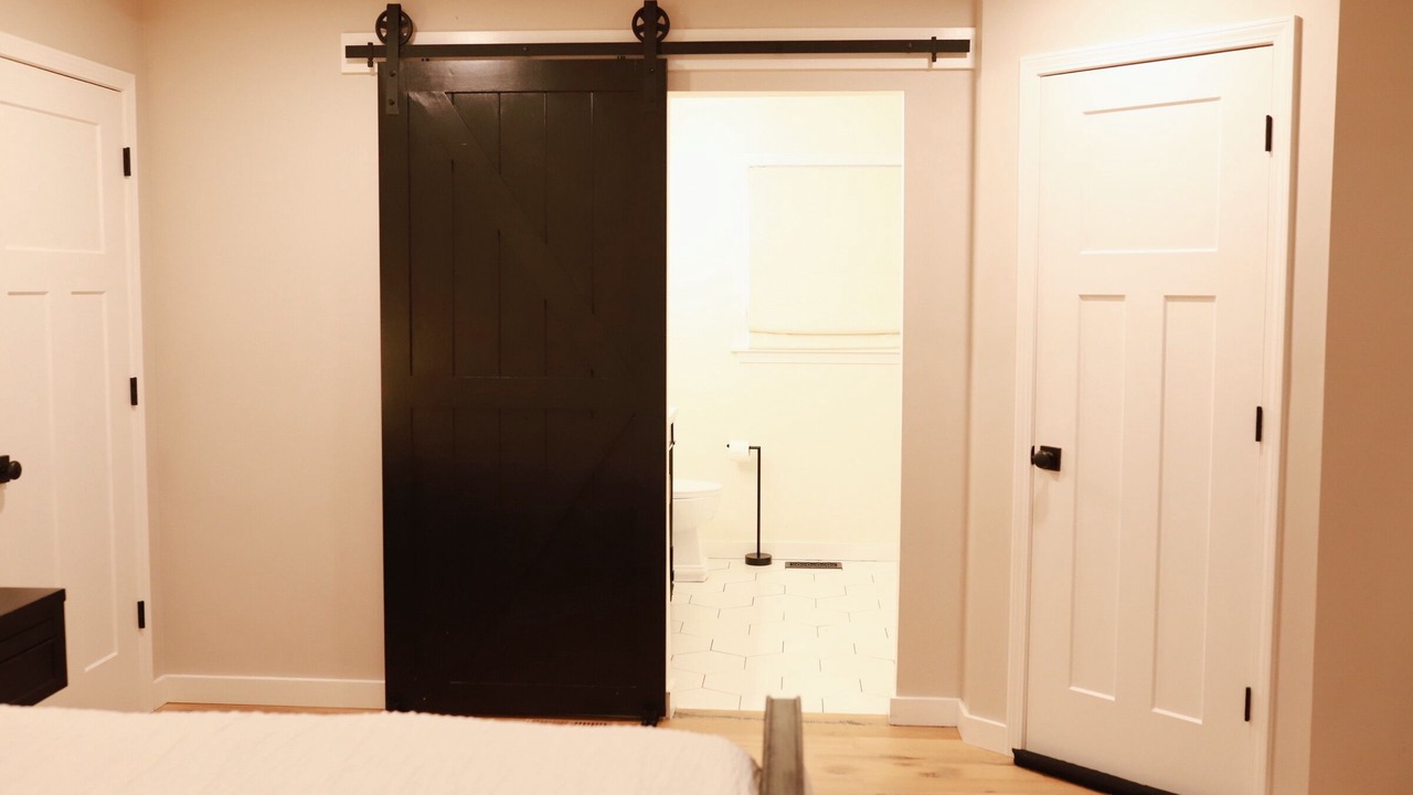 Photo of Bedroom in Hebron Estates