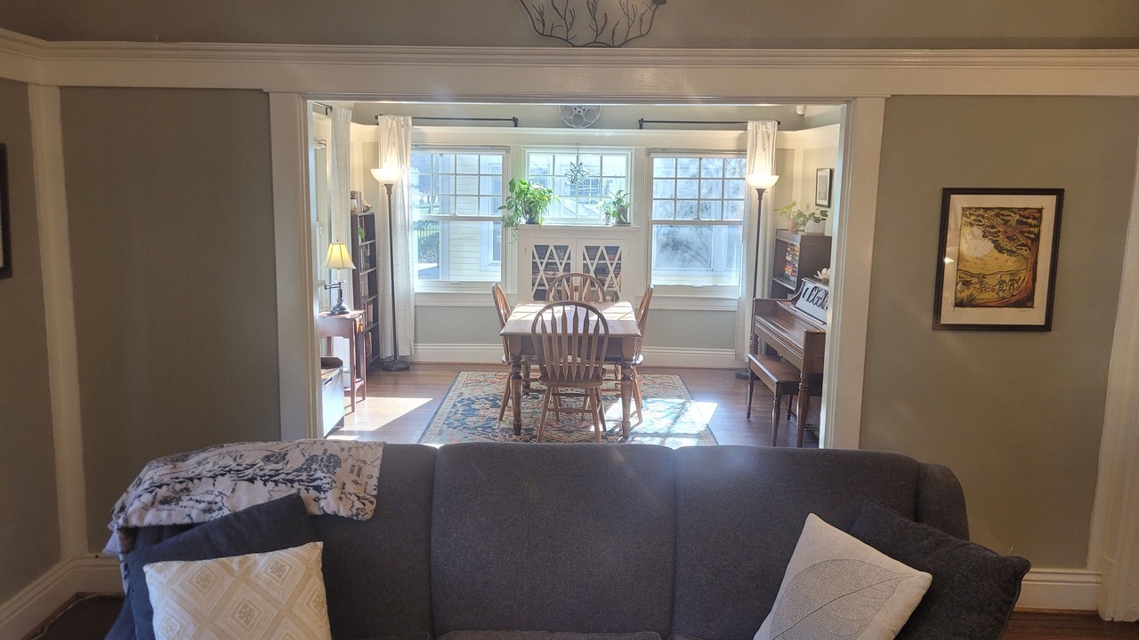 Photo of Livingroom in Beechmont