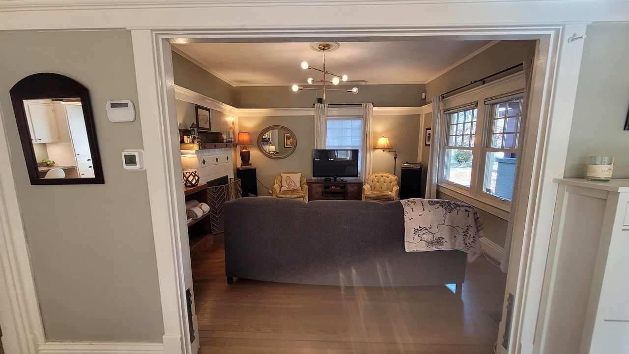 Photo of Livingroom in Beechmont