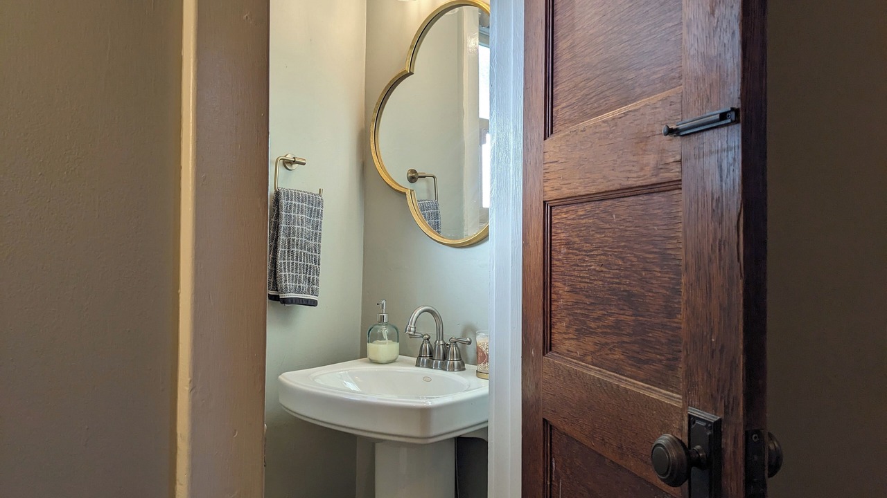 Photo of Bathroom in Beechmont