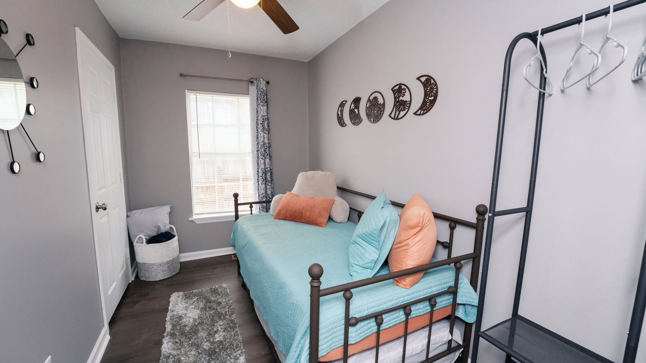 Photo of Bedroom in Knoxville