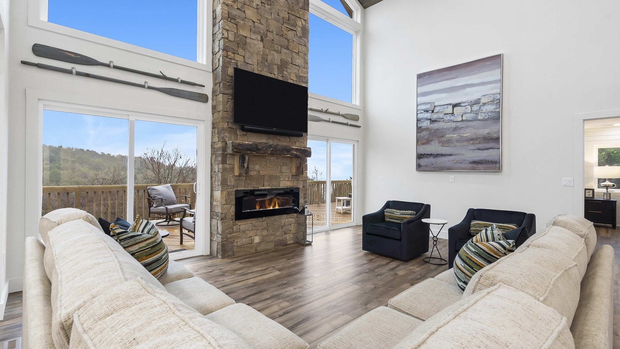 Photo of Livingroom in Branson West