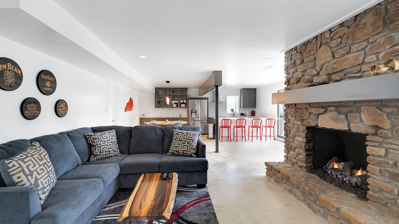 Photo of Livingroom in Coxs Creek