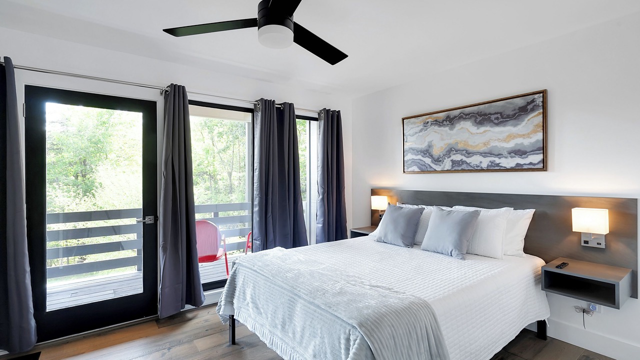 Photo of Bedroom in Coxs Creek