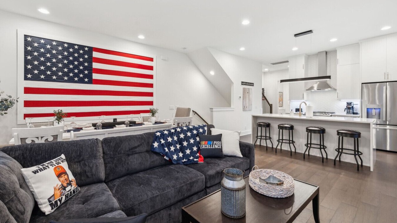 Photo of Livingroom in South Nashville