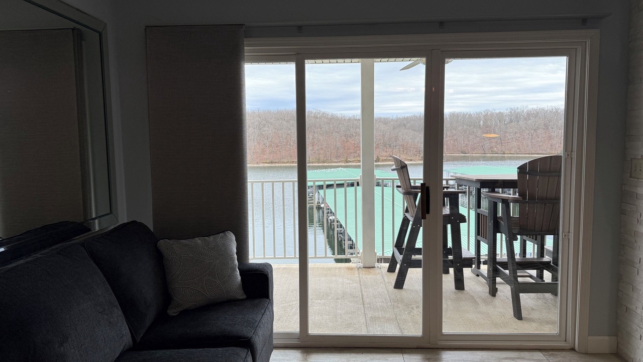 Photo of Livingroom in Osage Beach