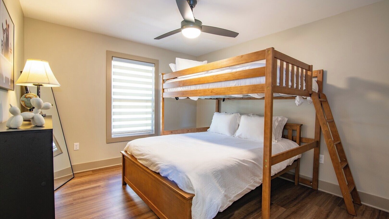 Photo of Bedroom in Elizabethtown