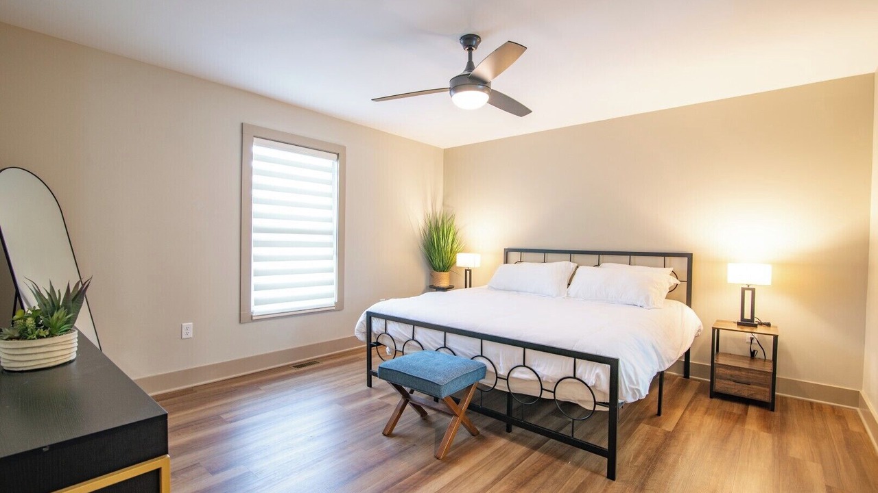 Photo of Bedroom in Elizabethtown