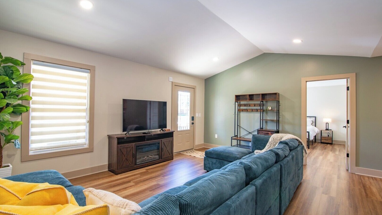 Photo of Livingroom in Elizabethtown