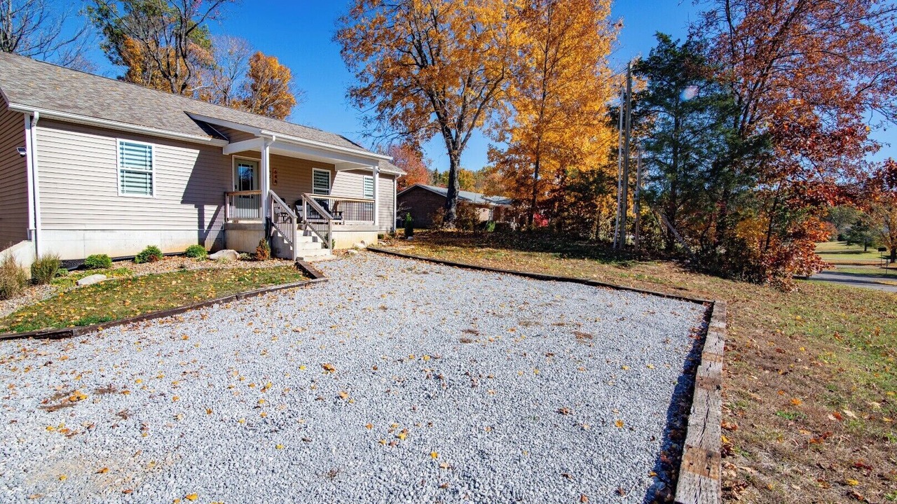 Photo of Outdoor in Elizabethtown