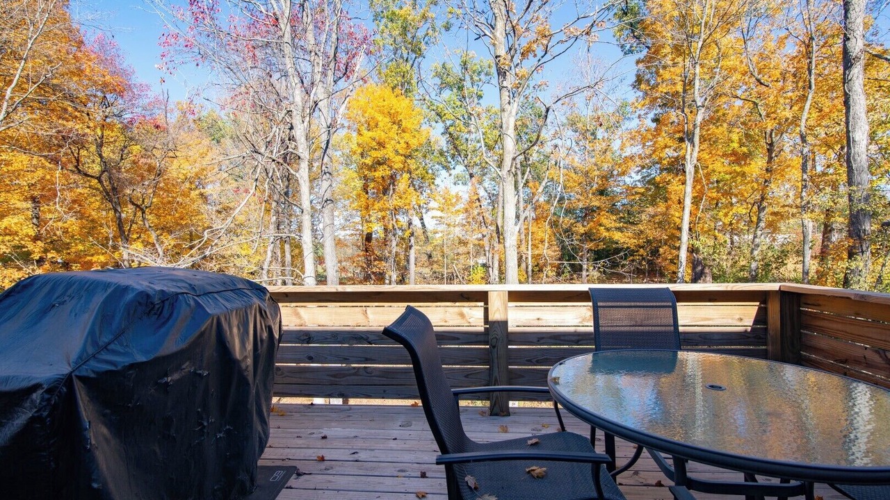Photo of Outdoor in Elizabethtown