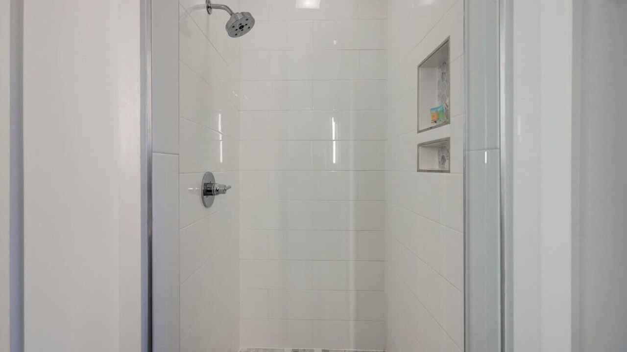 Photo of Bathroom in Charlotte Park