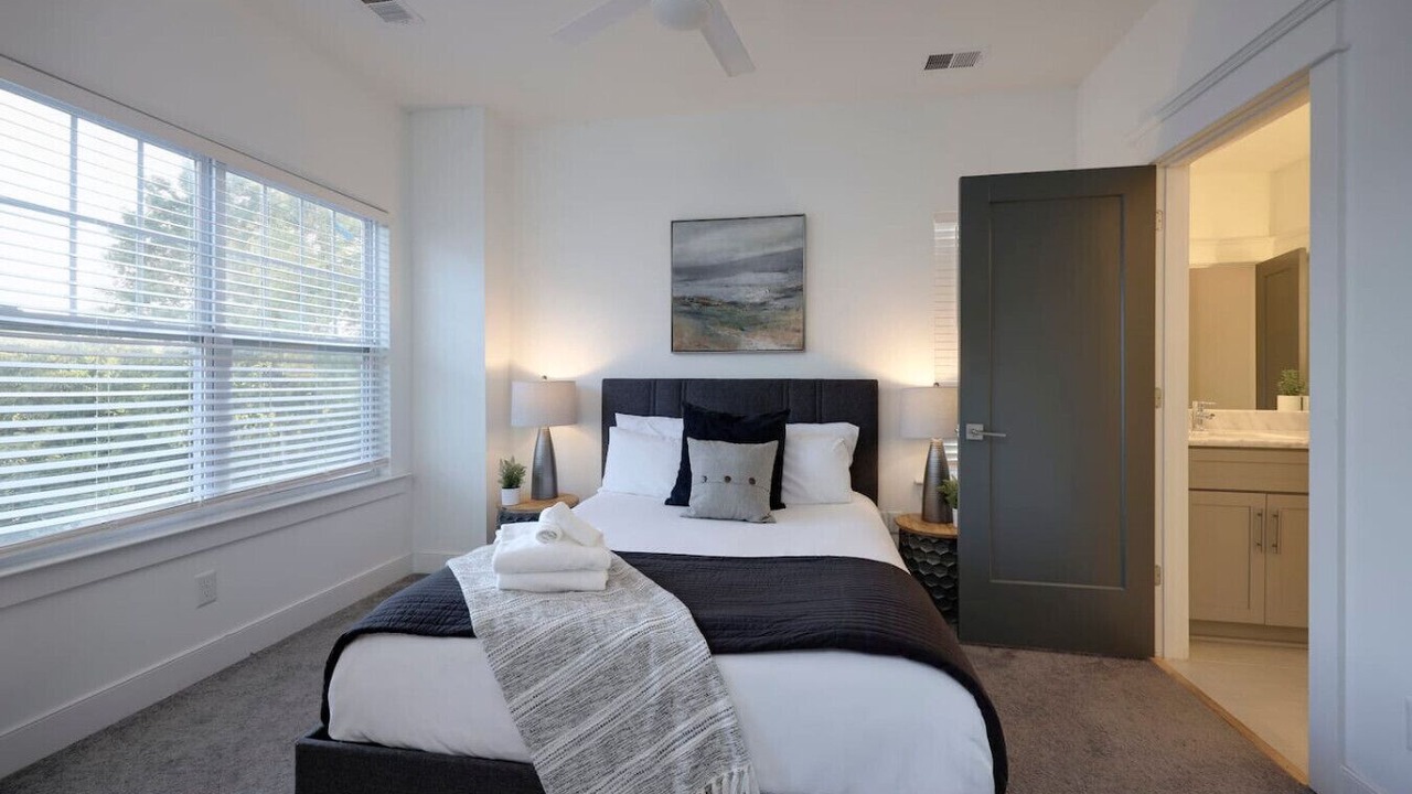Photo of Bedroom in Charlotte Park