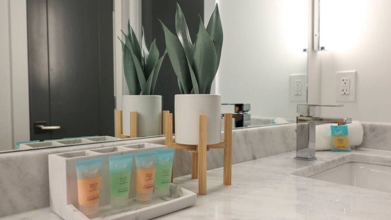 Photo of Bathroom in Charlotte Park