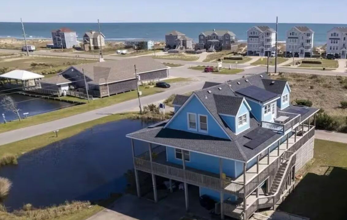 Photo of Others in Hatteras