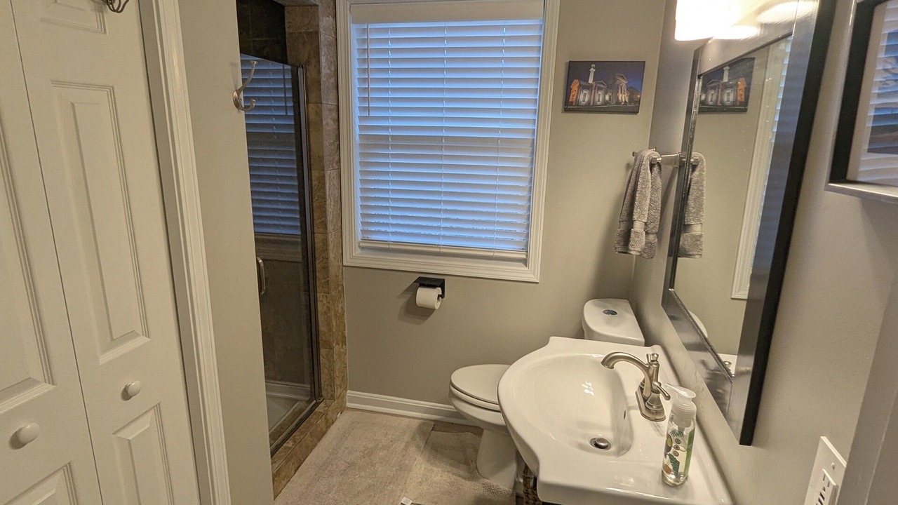 Photo of Bathroom in Buechel