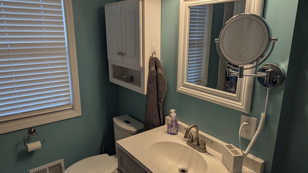 Photo of Bathroom in Buechel